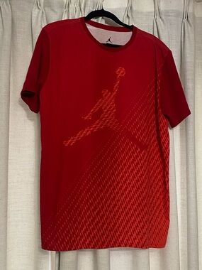 Air Jordan Men’s Red Graphic Jumpman T-Shirt